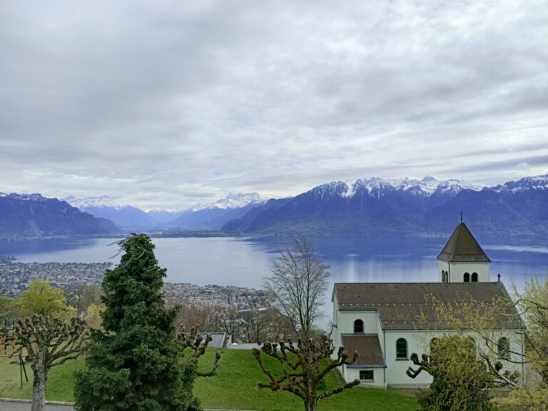 瑞士小眾半日景點（上）｜日內瓦湖周遭：Sauvabelin Tower、Mont Pèlerin、Vevey、Morges